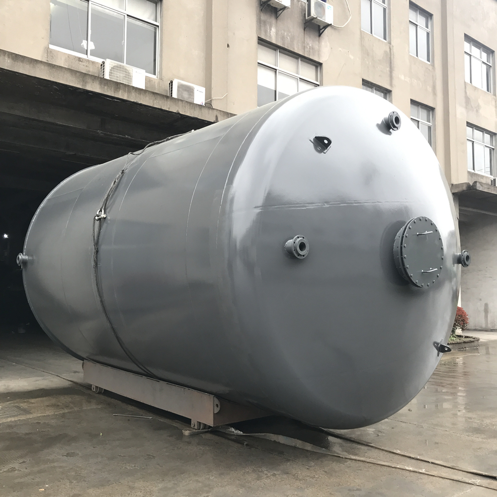 钢衬塑储罐在工作中需注意的事项：
